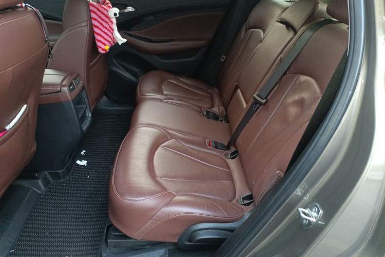 Used Buick Envision 2018 28T Four-Wheel Drive Luxury Model