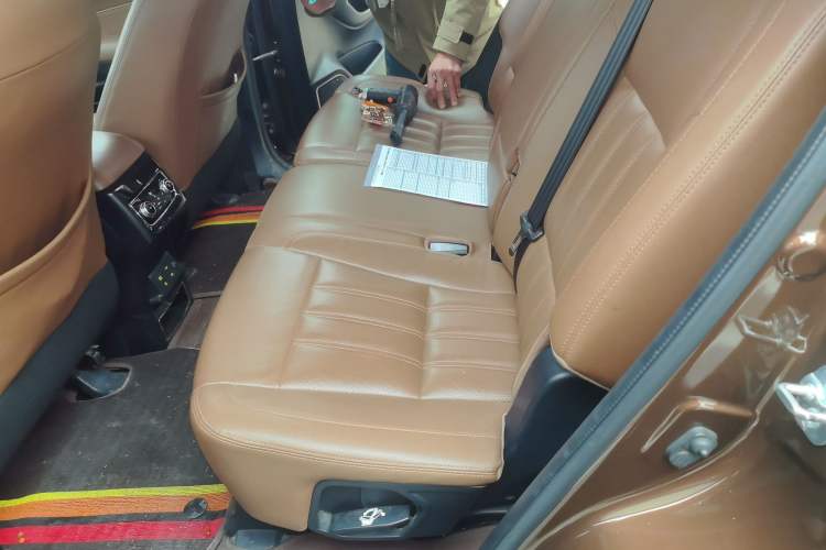 Used CHANGAN CS95 2017 2.0T Two-Wheel Drive Zhituo Edition