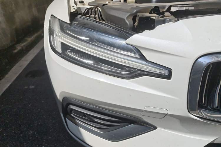 Used Volvo S60 2021 T4 Zhiyi Luxury Edition