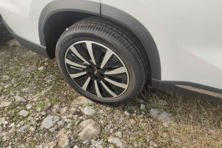 Used Chery Fengyun T8 2025 1.5T 130 km Comfort Edition 7-Seater