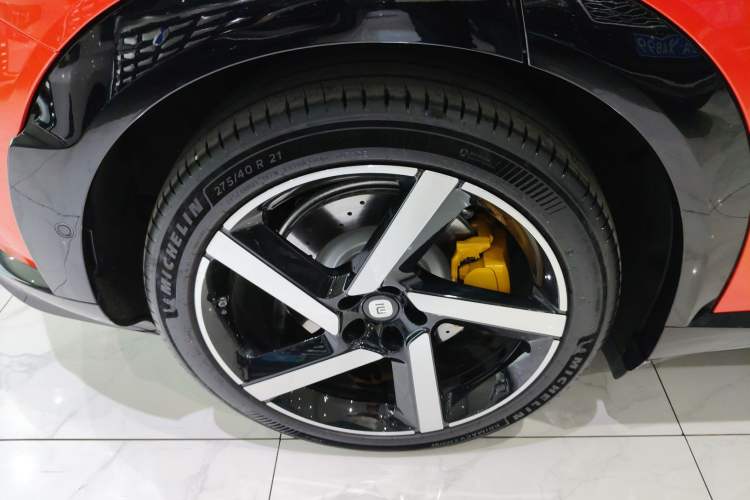 Used Xiaomi Auto YU7 2025 Ultra-Long Range High-Performance All-Wheel-Drive Max Edition