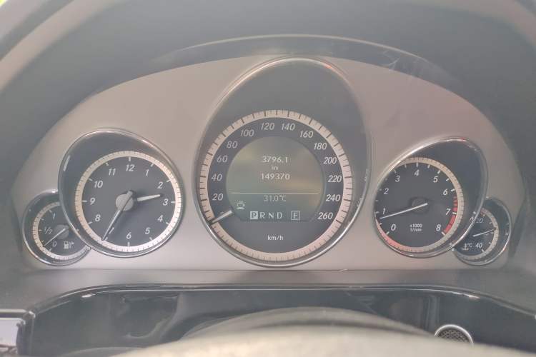 Used Mercedes-Benz E-Class 2011 E 260 L CGI Fashion Model