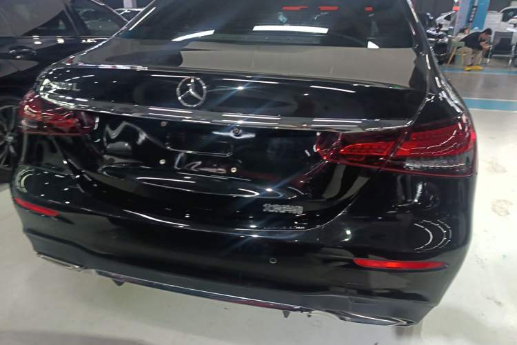 Used Mercedes-Benz E-Class 2023 Restyled E 300 L Sporty and Stylish Edition
