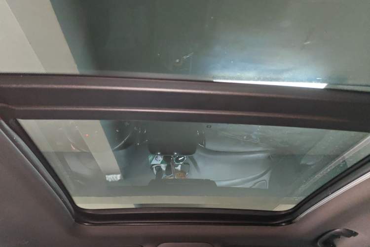 Used Chevrolet Equinox 2022 Mild Hybrid 550T RS Smart Boundary-Setting Edition Headliner