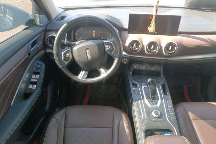 Used Wey VV6 2021 2.0T Two-Wheel Drive Smart Plus