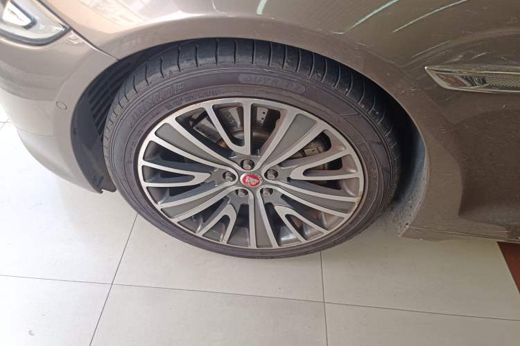 Used Jaguar XJ 2016 XJL 3.0 SC Two-Wheel-Drive Elegant Business Edition