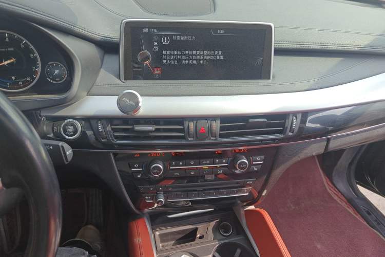 Used BMW X6 2016 xDrive35i Base Model Middle East Audio And AC Panel