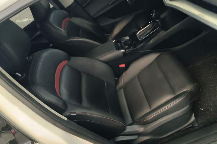 Used MG 5 2021 180 DVVT CVT Youth Luxury Edition
