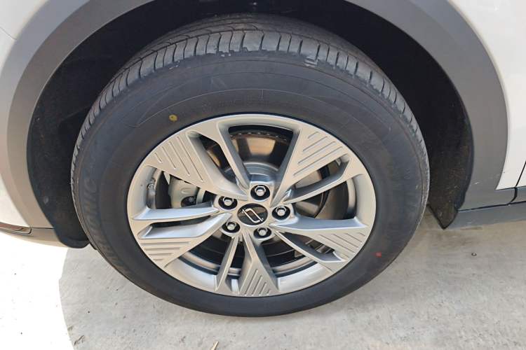 Used Bestune Yueyi 03 2025 565km Enjoy Edition