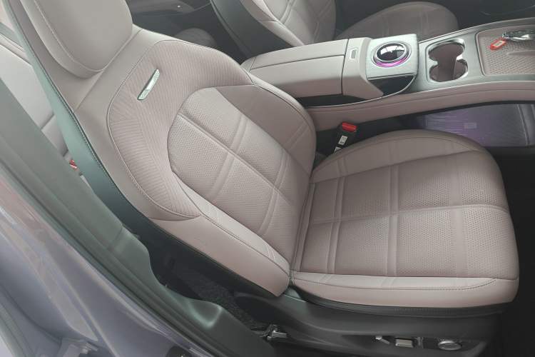 Used Hongqi Tiangong 08 2025 680 All-Wheel Drive Smart Selection Edition