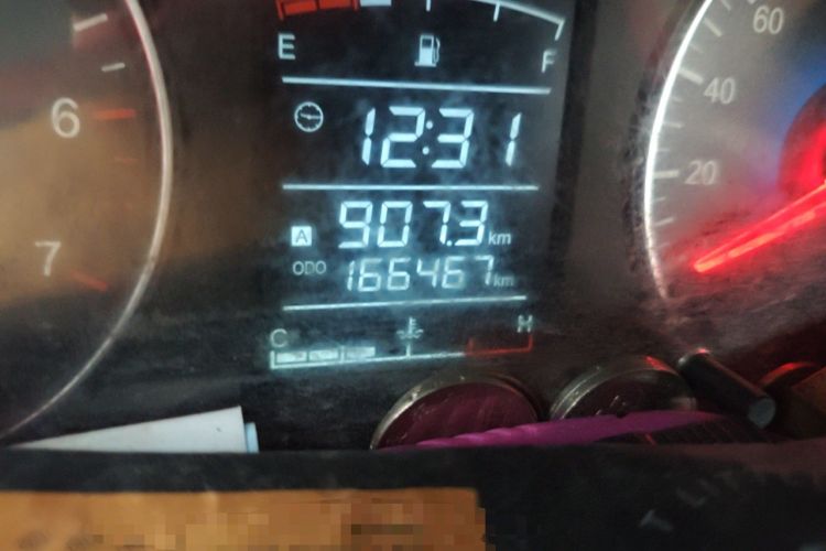 Used Dongfeng Fengon 330 2019 1.5L 330S Manual Luxury Van China VI Standard Odometer Close Up