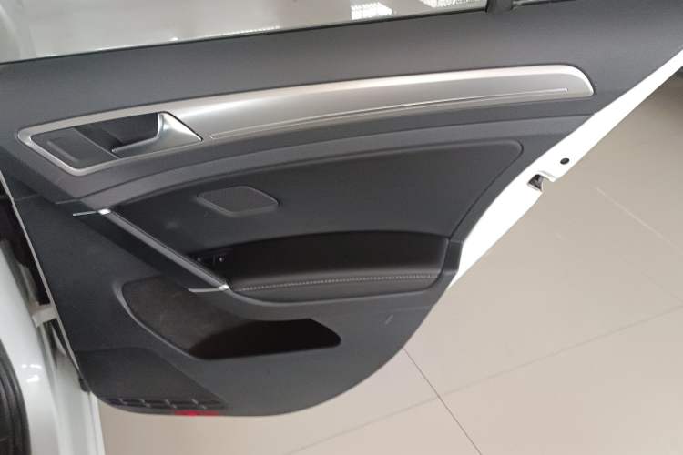 Used Volkswagen Golf 2019 280TSI DSG Comfort Version China VI Standard