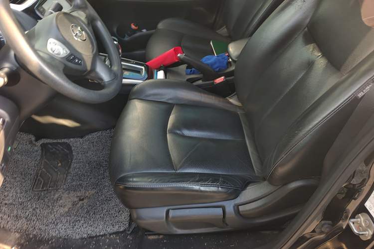 Used Nissan Sylphy 2016 1.6 XL CVT Deluxe Edition Left Front Seat