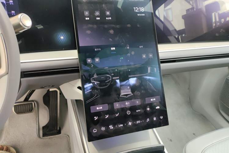 Used HiPhi Y 2023 560 km Elite Version