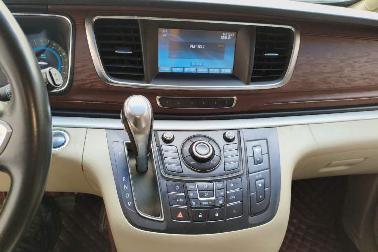 Used Buick GL8 2014 3.0L GT Luxury Business Haoya Edition