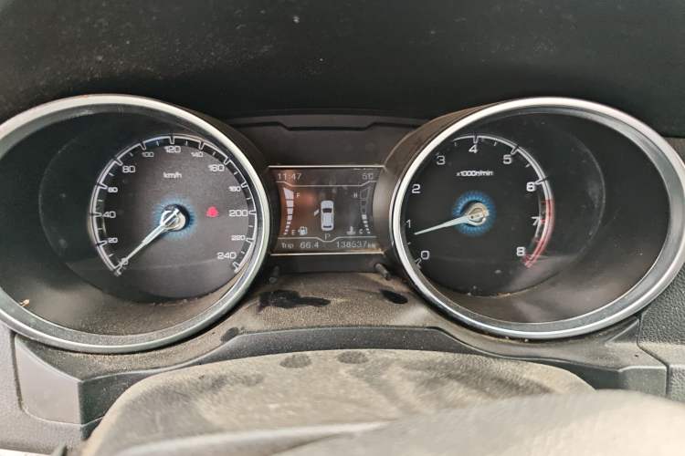 Used Zotye SR7 2016 1.5T CVT Cube Heart Edition China IV Standard
