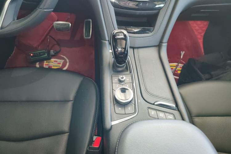 Used Cadillac XT6 2020 28T 7-Seater Luxury Sporty Enjoy-the-Comfort Safety Edition