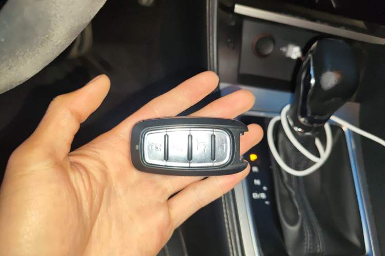 Used MG 6 2017 20T Automatic Luxury Smart Connect Version China V Standard
