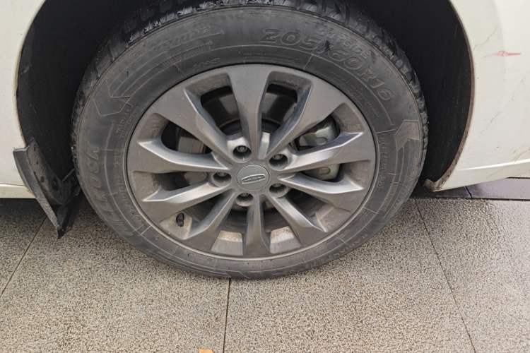 Used Geely Auto Emgrand New Energy 2022 EV Pro Rental Model - Ternary Lithium