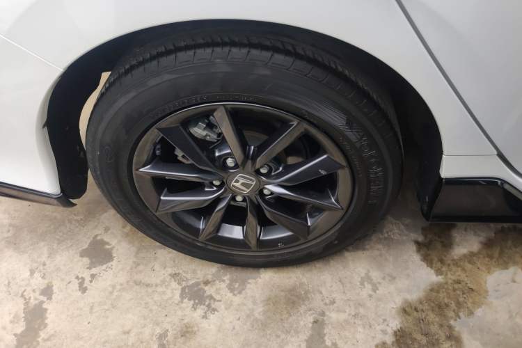 Used Honda Civic 2021 HATCHBACK 220TURBO CVT New Trendsetter