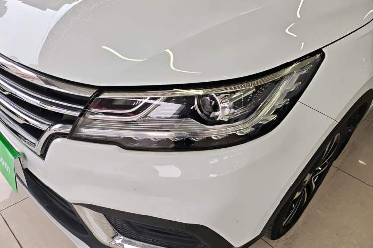 Used Roewe RX3 2020 1.6L CVT 4G Connected Ultra-Fun Elite Edition