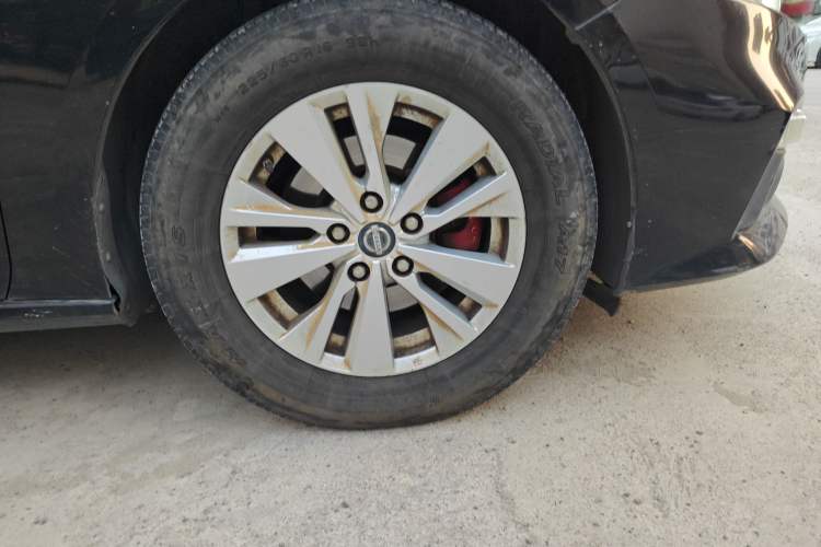Used Nissan Teana 2020 2.0L XL Comfort Edition Right Front Wheel Hub