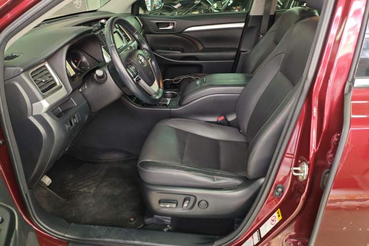 Used Toyota Highlander 2015 2.0T Four-Wheel Drive Luxury Edition 7-Seater