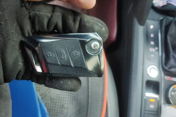 Used Volkswagen Teramont 2017 380TSI Four-Wheel Drive Luxury Edition Vehicle Key