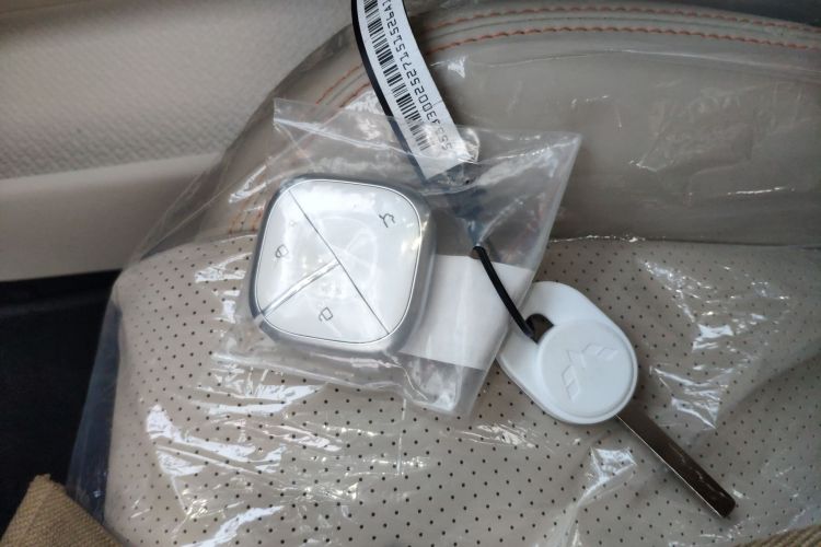 Used Wuling Bingo S 2025 Model 325km Deluxe Edition