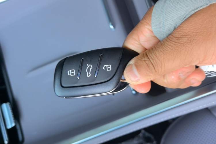 Used Roewe M7 DMH 2025 Model 160km Premium Version
