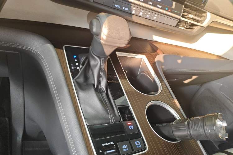 Used Toyota SIENNA 2021 2.5L Hybrid Comfort Edition