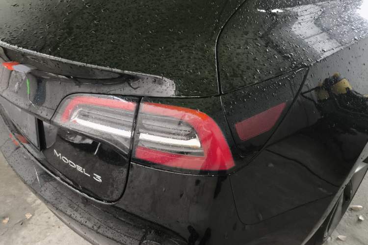 Used Tesla Model 3 2021 Standard Range Rear-Drive Upgraded Version Right Rear Taillight