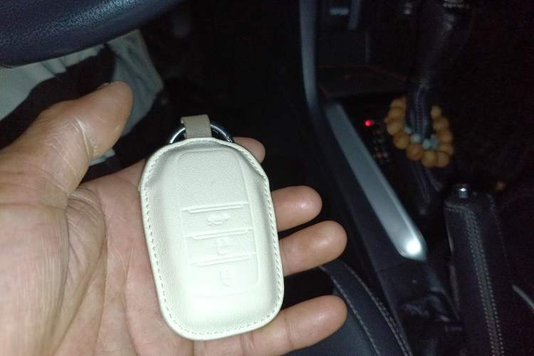 Used Toyota Levin 2017 1.2T V CVT Luxury Edition Vehicle Key