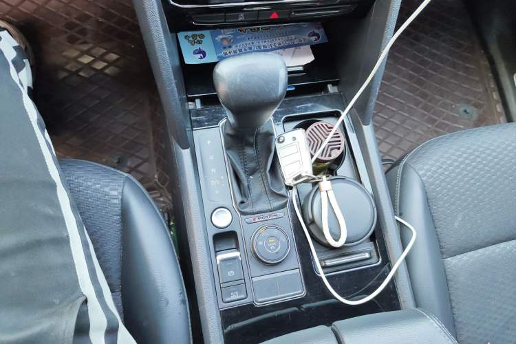 Used Volkswagen Teramont 2019 380TSI Four-Wheel Drive Comfort Edition China VI Standard Gear Lever