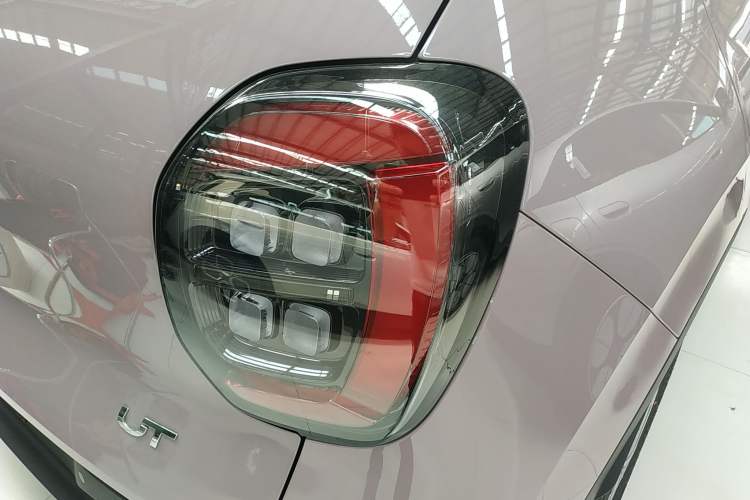 Used AION UT 2025 330 Starlight Edition Right Rear Taillight