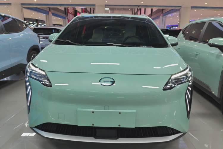 Used AION Y 2023 Younger Front