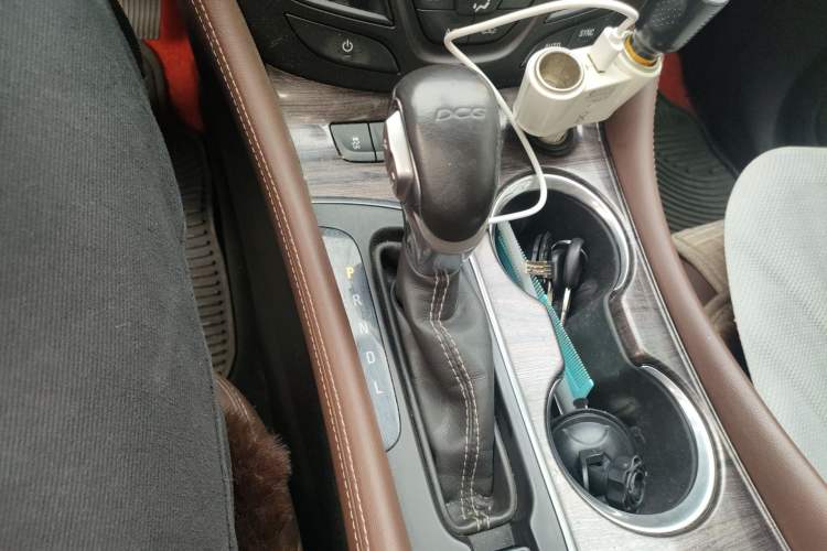 Used Buick Envision 2017 20T Two-Wheel Drive Elite Version Gear Lever