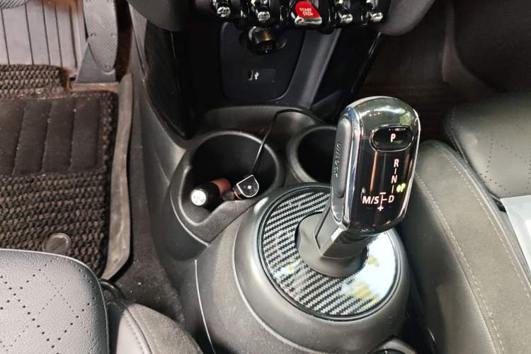 Used MINI 2022 2.0T COOPER S CABRIO Classic Edition Gear Lever