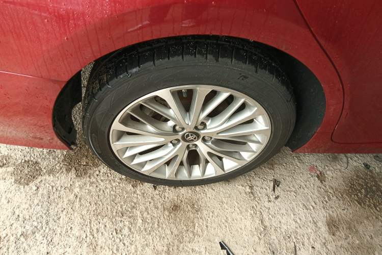 Used Toyota Camry 2018 2.5G Luxury Edition Exterior 5