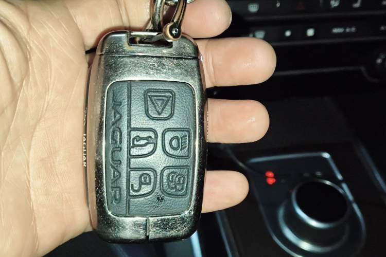 Used Jaguar XFL 2017 XFL 2.0T 200PS Elite Edition Vehicle Key