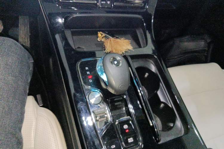 Used GAC Trumpchi M8 2023 Zongshi Series Dual-Motor YuZun Edition