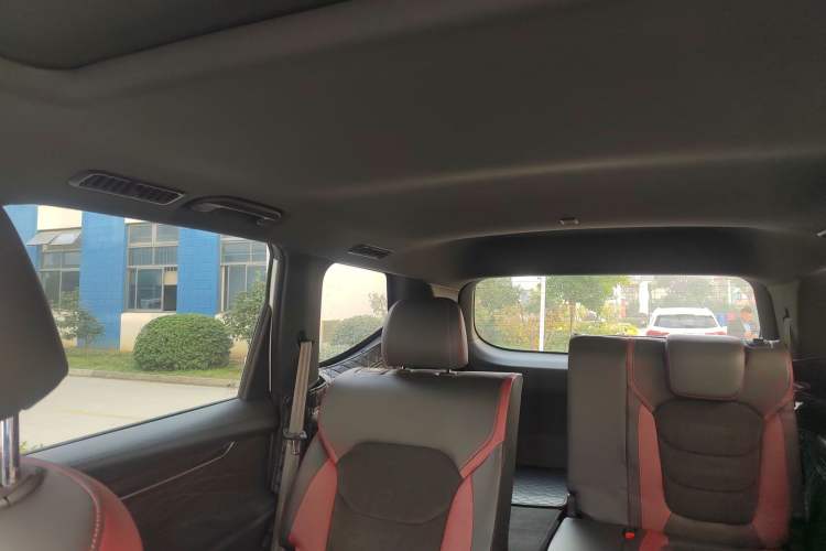 Used SAIC MAXUS D90 Pro 2021 2.0T Diesel 4x4 Alashan Edition 7 Seats