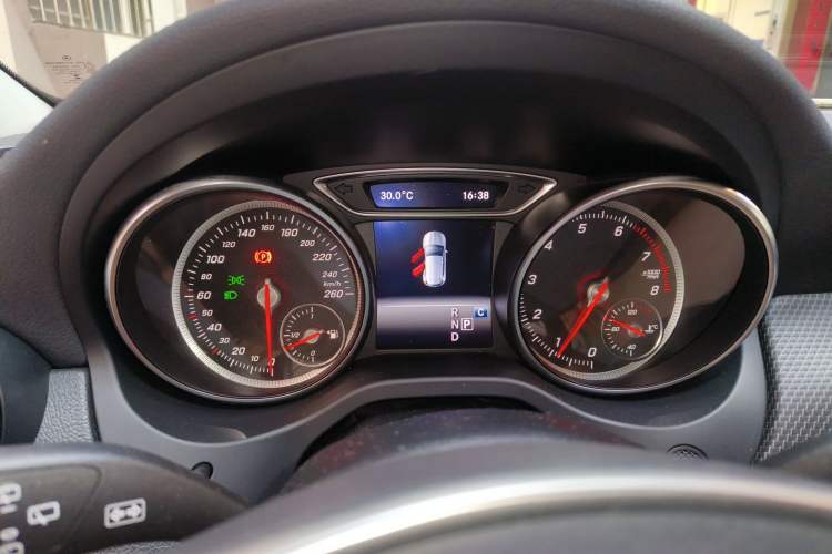 Used Mercedes-Benz GLA 2019 GLA 200 Fashion Model Instrument Cluster