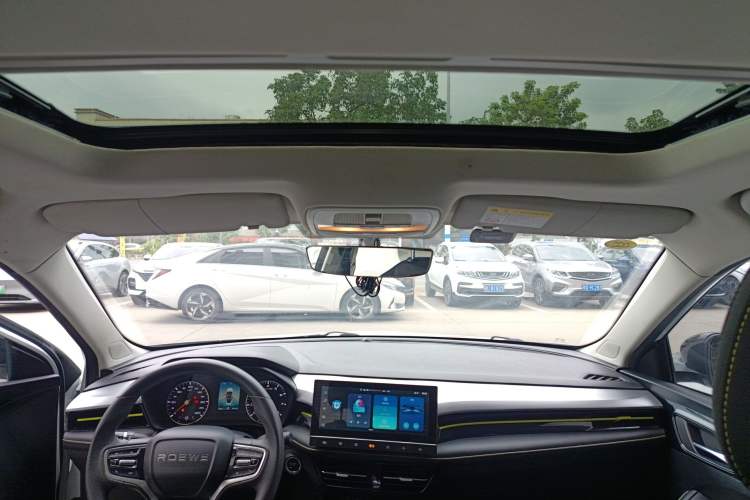 Used Roewe i5 2021 1.5L CVT Platinum Edition Headliner