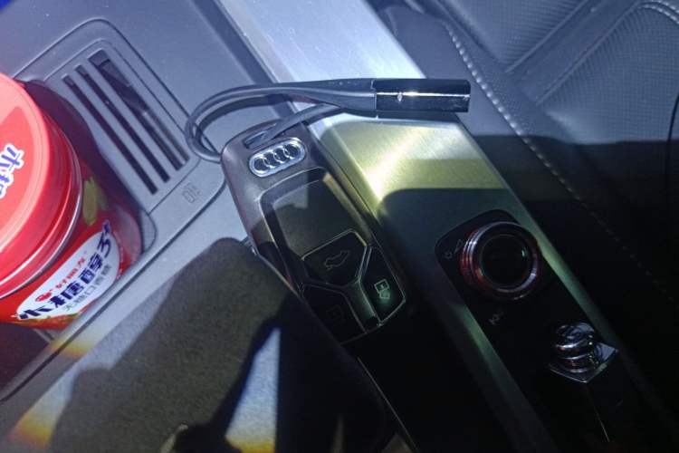 Used Audi A4L 2020 40 TFSI Fashion Dynamic Model Vehicle Key