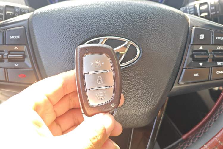 Used Hyundai ix25 2017 1.4T Automatic Prestige Model