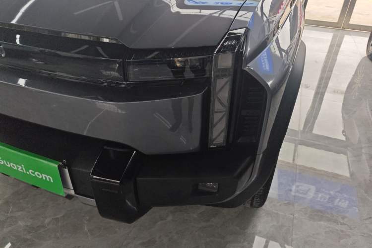 Used iCAR 03T 2024 501km Four-wheel Drive Long-Range Version