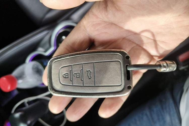 Used Toyota Camry 2023 2.5G Luxury Edition