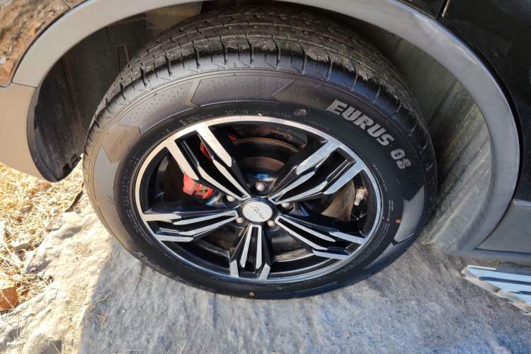 Used Zotye Domy X5 2017 Upgraded Model 1.5T CVT ZhiXian Edition
