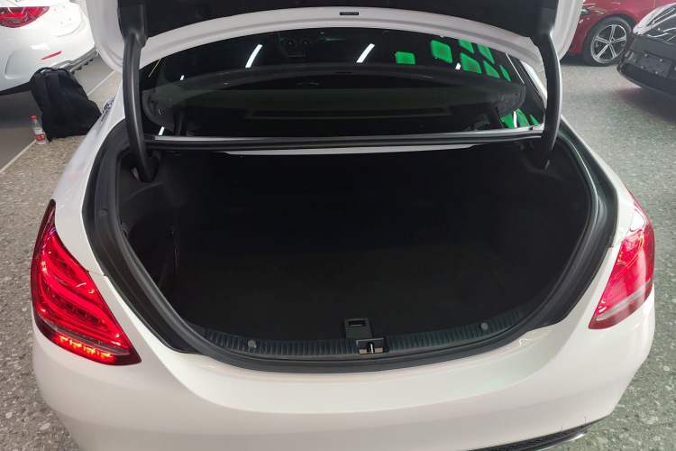 Used Mercedes-Benz C-Class 2018 C 180 L Fashion Edition Sport Version